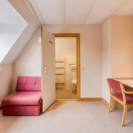 منتزه العطل Corsendonk Duinse Polders 3*