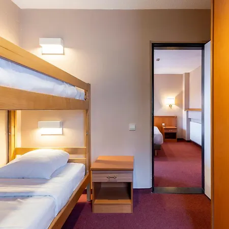 Corsendonk Duinse Polders Üdülőpark 3*