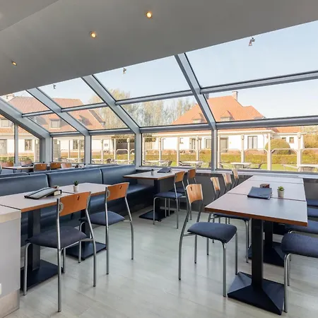 منتزه العطل Corsendonk Duinse Polders 3*